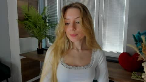 Alicia online show from 05-11-26, 10:21
