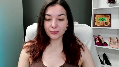 Snapshot of sugar_xmegan chatting on 05-26-26, 06:42 Megan online show from 05-26-26, 06:42