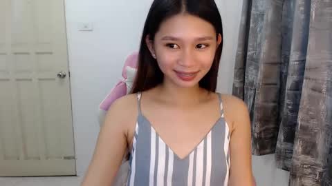 Snapshot of sugarcandiesx chatting on 02-20-25, 10:37 Ellen online show from 02-20-25, 10:37