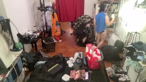 Snapshot of sugargay222 chatting on 01-15-25, 08:26 Sugar online show from 01-15-25, 08:26