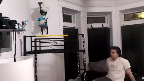 Snapshot of sugargay222 chatting on 01-21-25, 12:46 Sugar online show from 01-21-25, 12:46