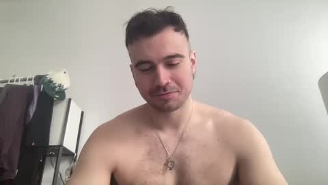 Snapshot of sugargay222 chatting on 02-15-25, 05:17 Sugar online show from 02-15-25, 05:17