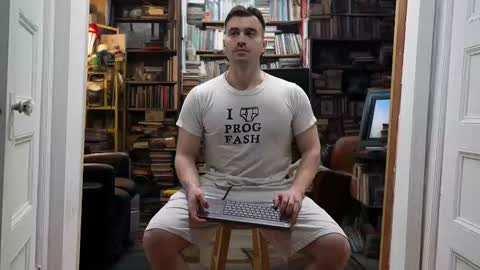 Snapshot of sugargay222 chatting on 02-22-25, 05:23 Sugar online show from 02-22-25, 05:23