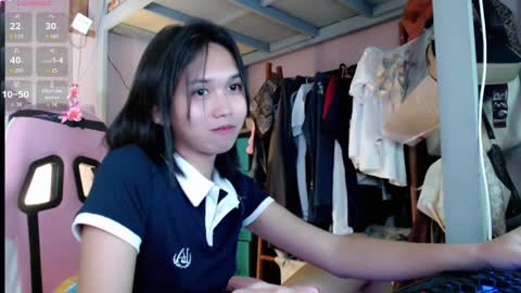 Snapshot of sugarsighs chatting on 05-17-26, 04:43 Sugar online show from 05-17-26, 04:43