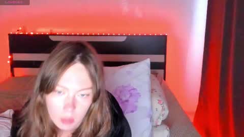 Snapshot of sugarsin_ chatting on 07-12-26, 12:01 Lola online show from 07-12-26, 12:01
