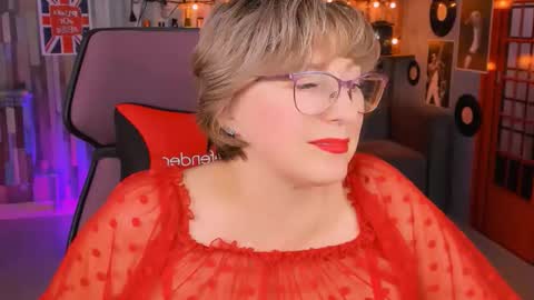 Vivien online show from 11-12-25, 02:17