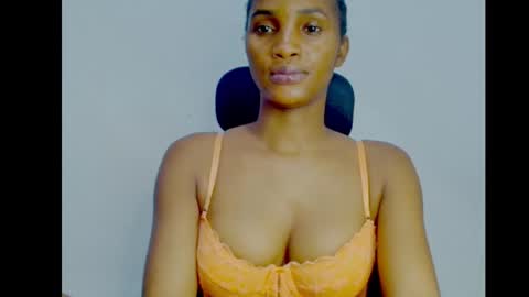 Snapshot of sugax_cuntwetxx chatting on 09-24-25, 07:39 Ivy online show from 09-24-25, 07:39