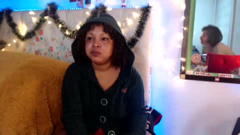 suggabrown_ online show from 01-05-25, 07:07