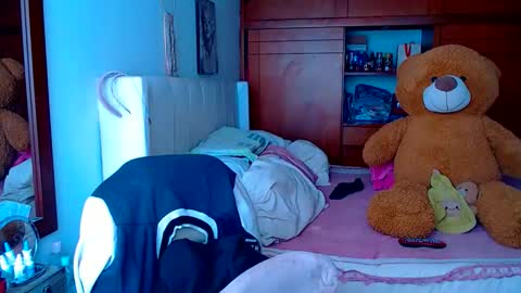 Cami   Back in 2 hours online show from 05-03-26, 06:58