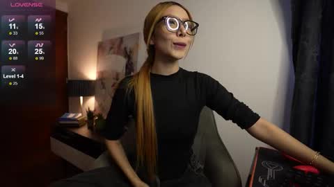 Suki online show from 03-24-26, 09:31