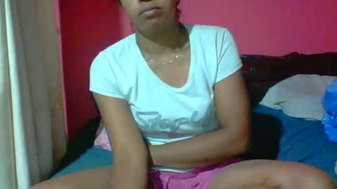 Snapshot of sukietalore chatting on 05-26-26, 05:42 SukieTalore online show from 05-26-26, 05:42