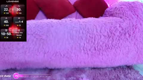 Snapshot of sukifuyu__ chatting on 07-06-26, 01:41 online show from 07-06-26, 01:41