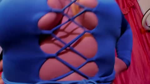 PRINCES SULLY  online show from 01-17-25, 03:45