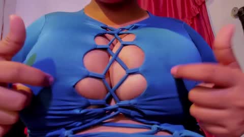 PRINCES SULLY  online show from 01-18-25, 03:20