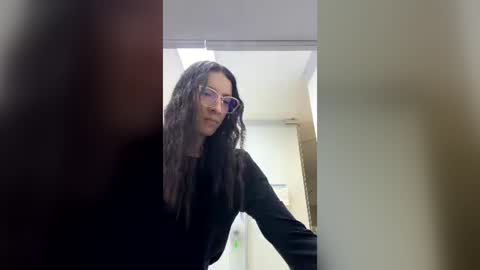 suly online show from 06-13-26, 04:05