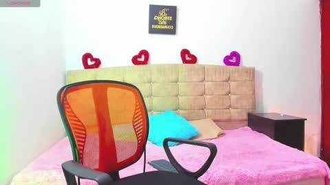 summer_girls01 online show from 09-27-25, 10:04