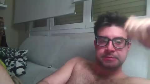 Snapshot of summer_heat chatting on 12-14-25, 06:12 summer_heat online show from 12-14-25, 06:12