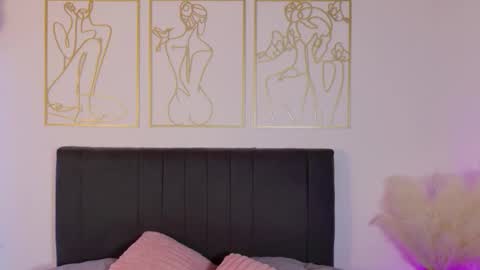 OnlyFans summer holiday online show from 10-31-25, 03:29