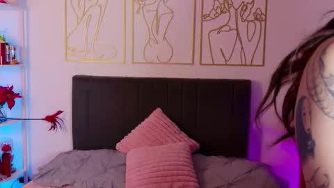 OnlyFans summer holiday online show from 12-14-25, 11:48