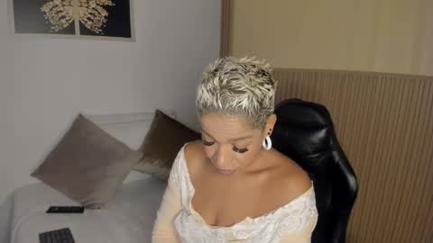 Summer online show from 03-25-26, 12:00