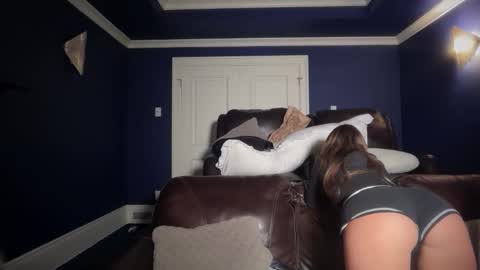 Snapshot of summerclarke2 chatting on 11-25-25, 10:54 summerclarke2 online show from 11-25-25, 10:54