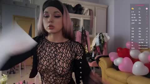 Miss Nelly online show from 06-02-26, 01:24