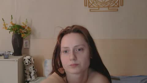 Olivia online show from 04-12-26, 11:15