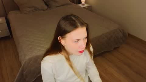 Snapshot of sundayferrigno chatting on 12-15-25, 04:06 Angella online show from 12-15-25, 04:06