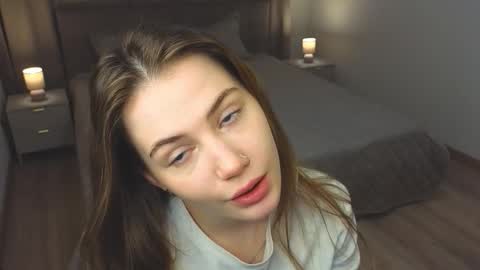 Snapshot of sundayferrigno chatting on 01-08-26, 04:15 Angella online show from 01-08-26, 04:15