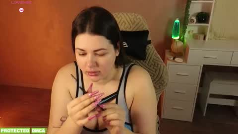 Tina. Im topless model  online show from 03-05-26, 08:54