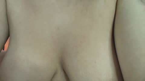 Snapshot of sunflower_aillyn chatting on 07-07-26, 06:47 Aillyn Perez online show from 07-07-26, 06:47