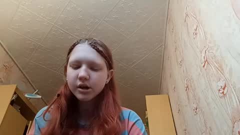 Snapshot of sungpiggott chatting on 05-14-26, 10:11 sungpiggott online show from 05-14-26, 10:11