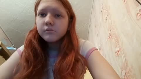 Snapshot of sungpiggott chatting on 05-19-26, 11:05 sungpiggott online show from 05-19-26, 11:05