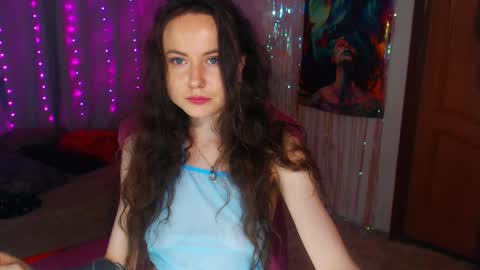 Snapshot of sunloveandwe chatting on 06-09-26, 07:36 Mistress Eve online show from 06-09-26, 07:36