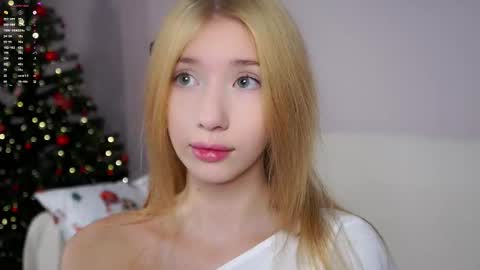 Lily online show from 01-10-26, 02:41