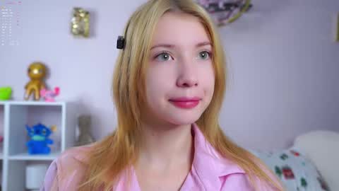 Lily online show from 01-19-26, 02:43