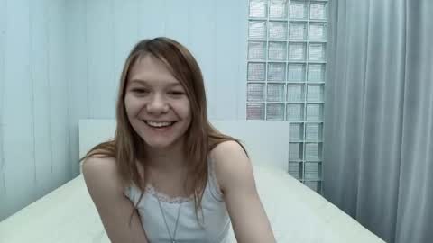 Snapshot of sunny__sammy chatting on 04-24-26, 01:19 Sammy online show from 04-24-26, 01:19