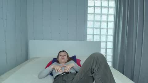 Snapshot of sunny__sammy chatting on 05-10-26, 01:22 Sammy online show from 05-10-26, 01:22