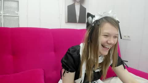 Snapshot of sunny__sammy chatting on 05-15-26, 11:12 Sammy online show from 05-15-26, 11:12