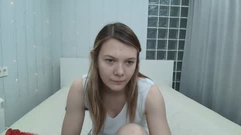 Snapshot of sunny__sammy chatting on 06-09-26, 01:28 Sammy online show from 06-09-26, 01:28