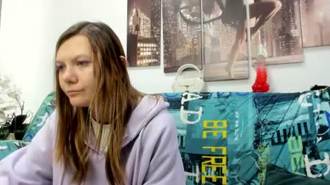 Snapshot of sunny__sammy chatting on 07-13-26, 12:46 Sammy online show from 07-13-26, 12:46