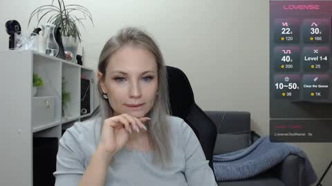 Naomi online show from 01-12-25, 06:16