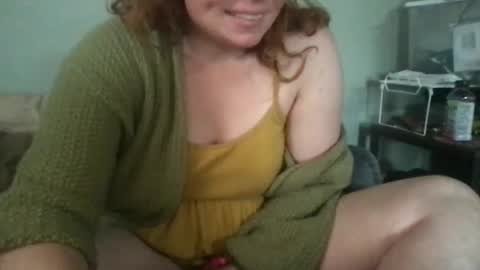 Snapshot of sunny_clementine chatting on 09-28-25, 09:31 Sunny Clementine online show from 09-28-25, 09:31