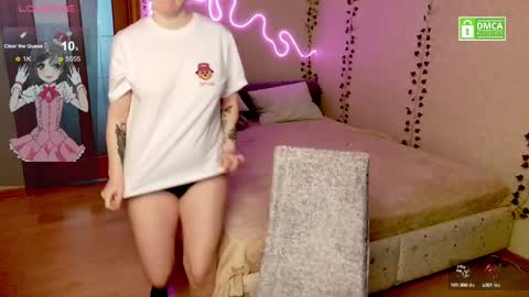 Snapshot of sunny_mood chatting on 02-10-25, 07:15 sunny mood online show from 02-10-25, 07:15