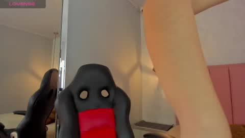  S U N N Y online show from 07-15-26, 12:43