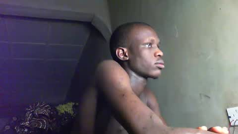 Snapshot of sunnyjohn447 chatting on 09-09-25, 10:48 Sunnyblack2 online show from 09-09-25, 10:48