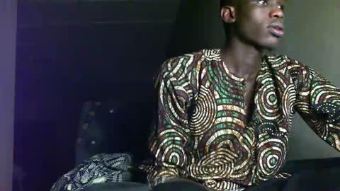 Snapshot of sunnyjohn447 chatting on 09-10-25, 10:48 Sunnyblack2 online show from 09-10-25, 10:48