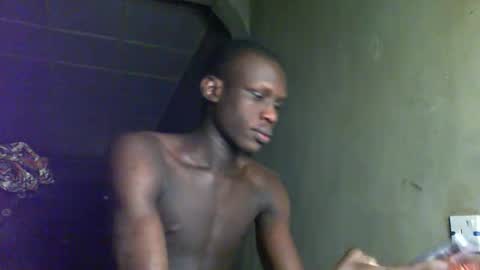 Snapshot of sunnyjohn447 chatting on 09-14-25, 11:20 Sunnyblack2 online show from 09-14-25, 11:20