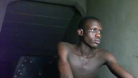 Snapshot of sunnyjohn447 chatting on 09-21-25, 02:40 Sunnyblack2 online show from 09-21-25, 02:40