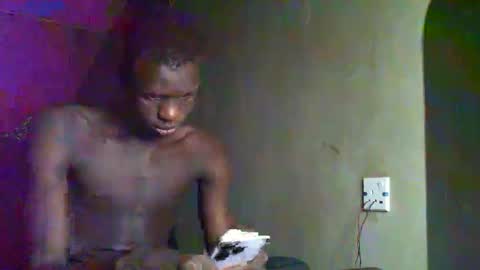 Snapshot of sunnyjohn447 chatting on 09-26-25, 09:24 Sunnyblack2 online show from 09-26-25, 09:24